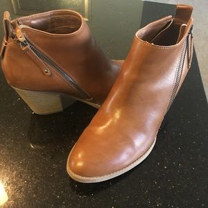 Tan Ankle Boot with Zipper Detail.  Size 11.